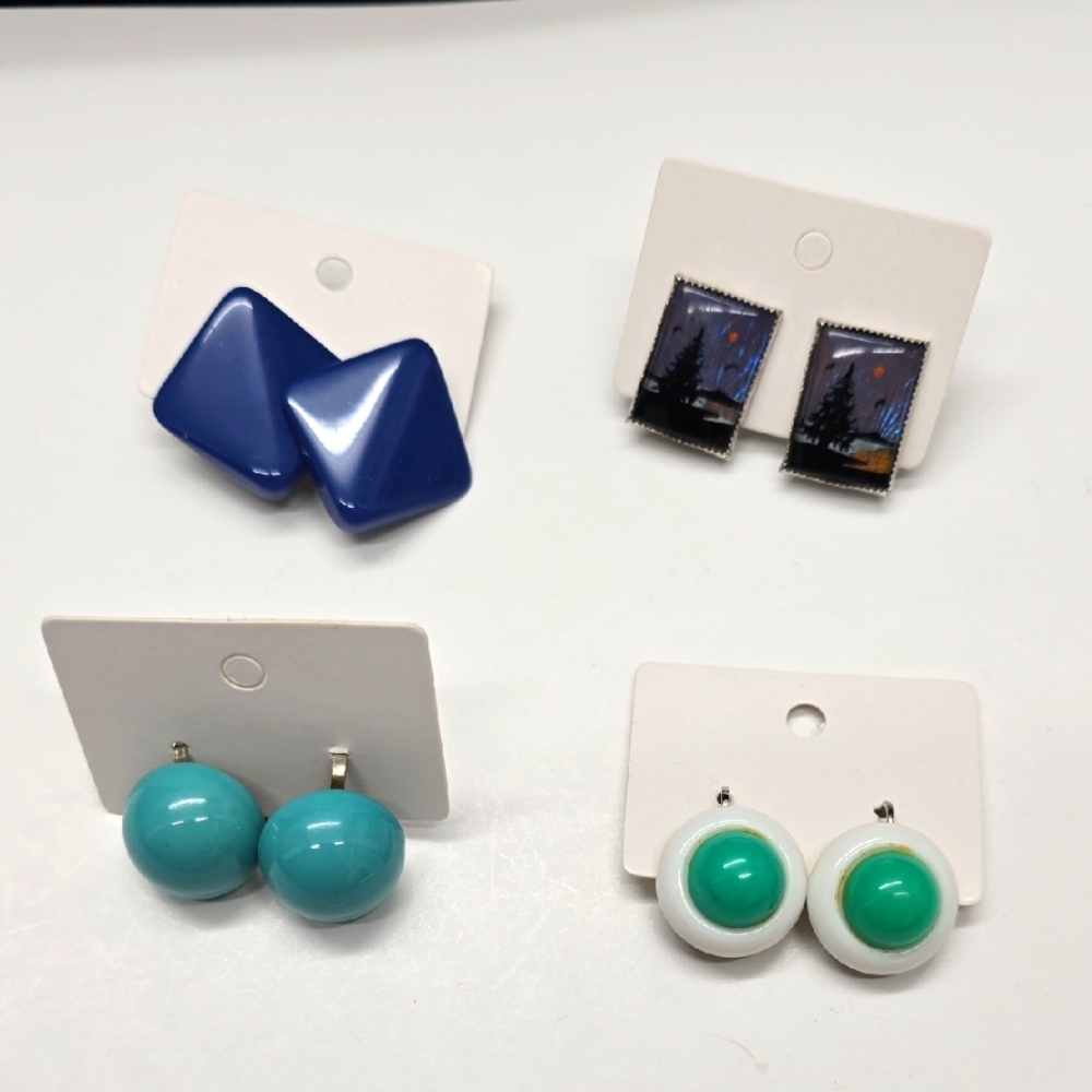 🔸️5/$25🔸️Lot Of Vintage Clip On Earrings